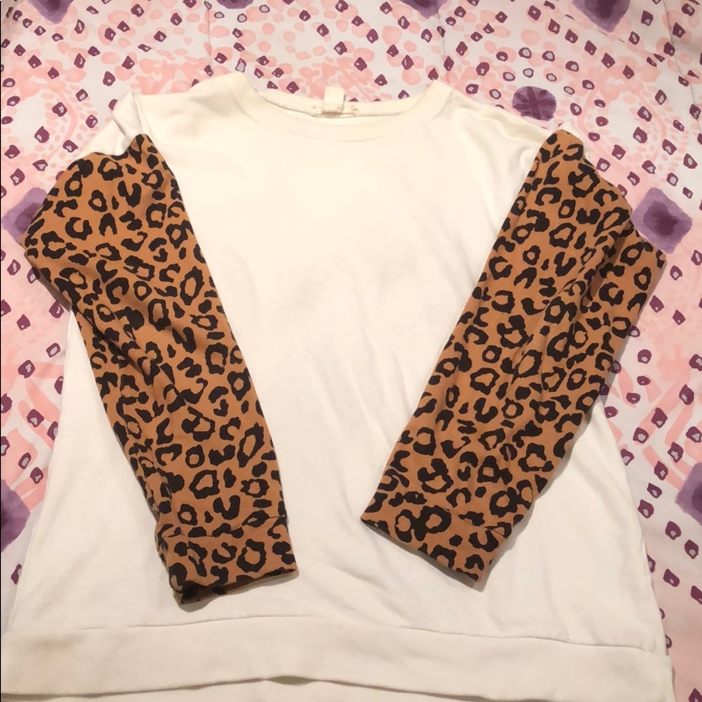 Long Sleeve Cheetah Print Sweater